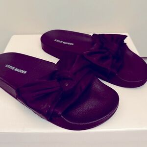 Steve Madden Slides